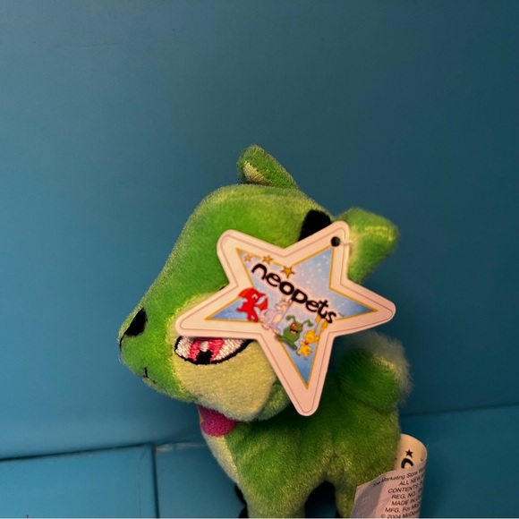 Neopets 2004 McDonald's Happy Meal Toy - Green Ixi Plushie - Picture 7 of 9